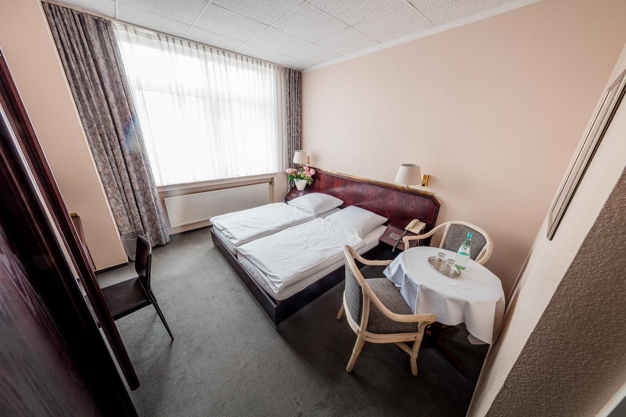 Hotel Meyer ベルクハイム エクステリア 写真